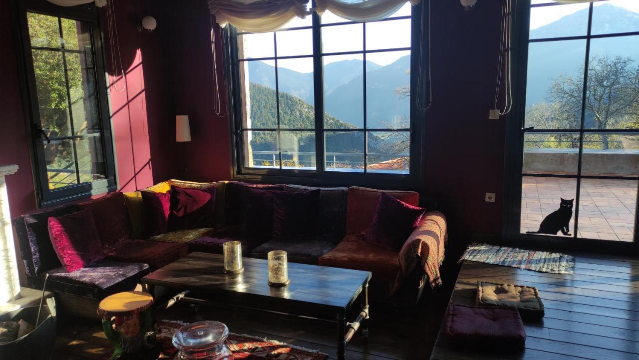 Astra Hotel Kasztaniá Kültér fotó